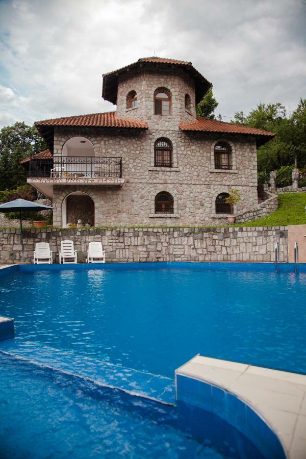 Вилла Exclusive House Legacy Смедерево Экстерьер фото