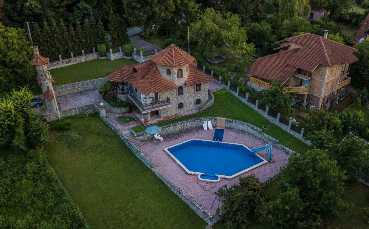 Вилла Exclusive House Legacy Смедерево Экстерьер фото