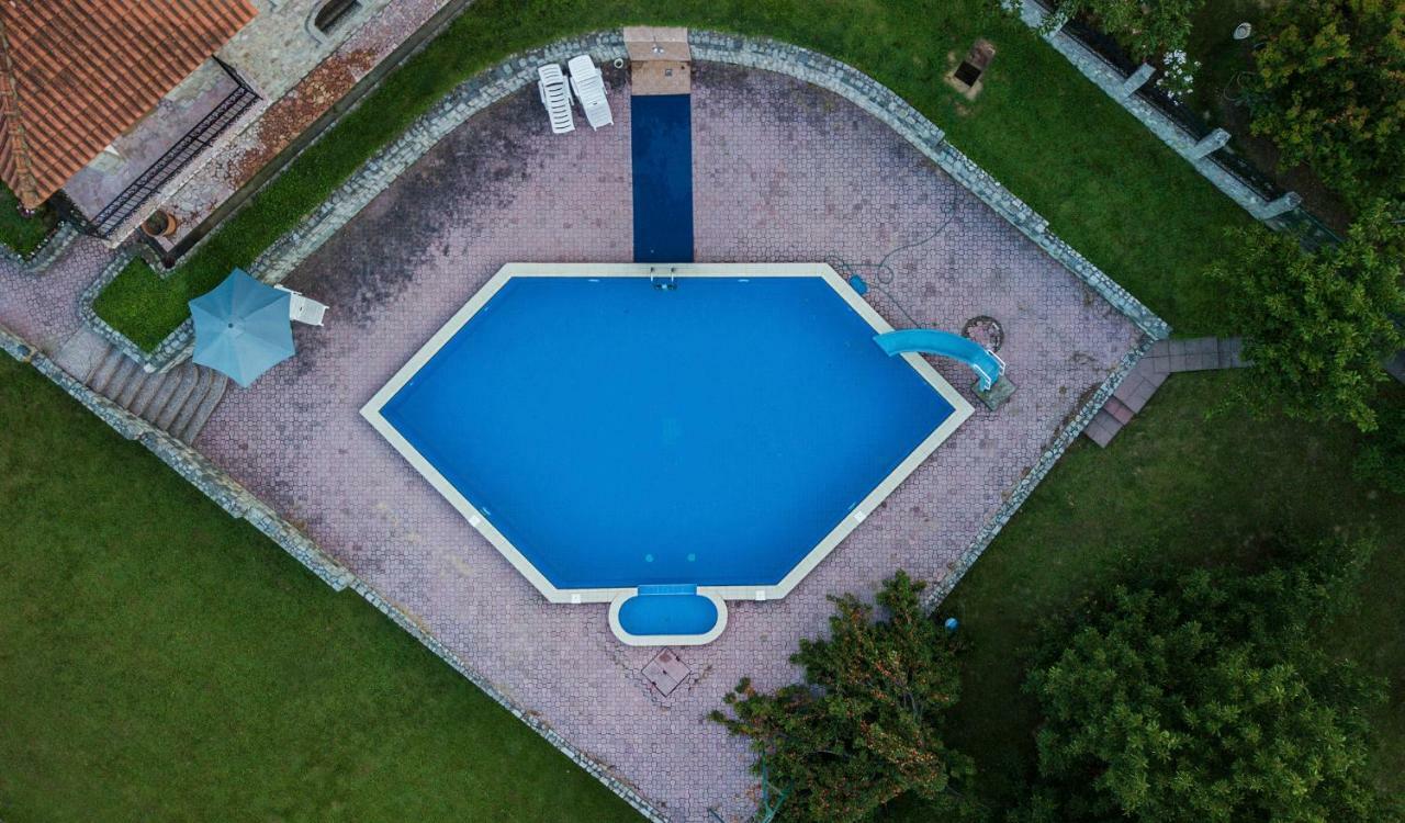 Вилла Exclusive House Legacy Смедерево Экстерьер фото