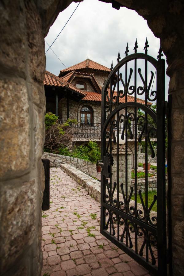 Вилла Exclusive House Legacy Смедерево Экстерьер фото