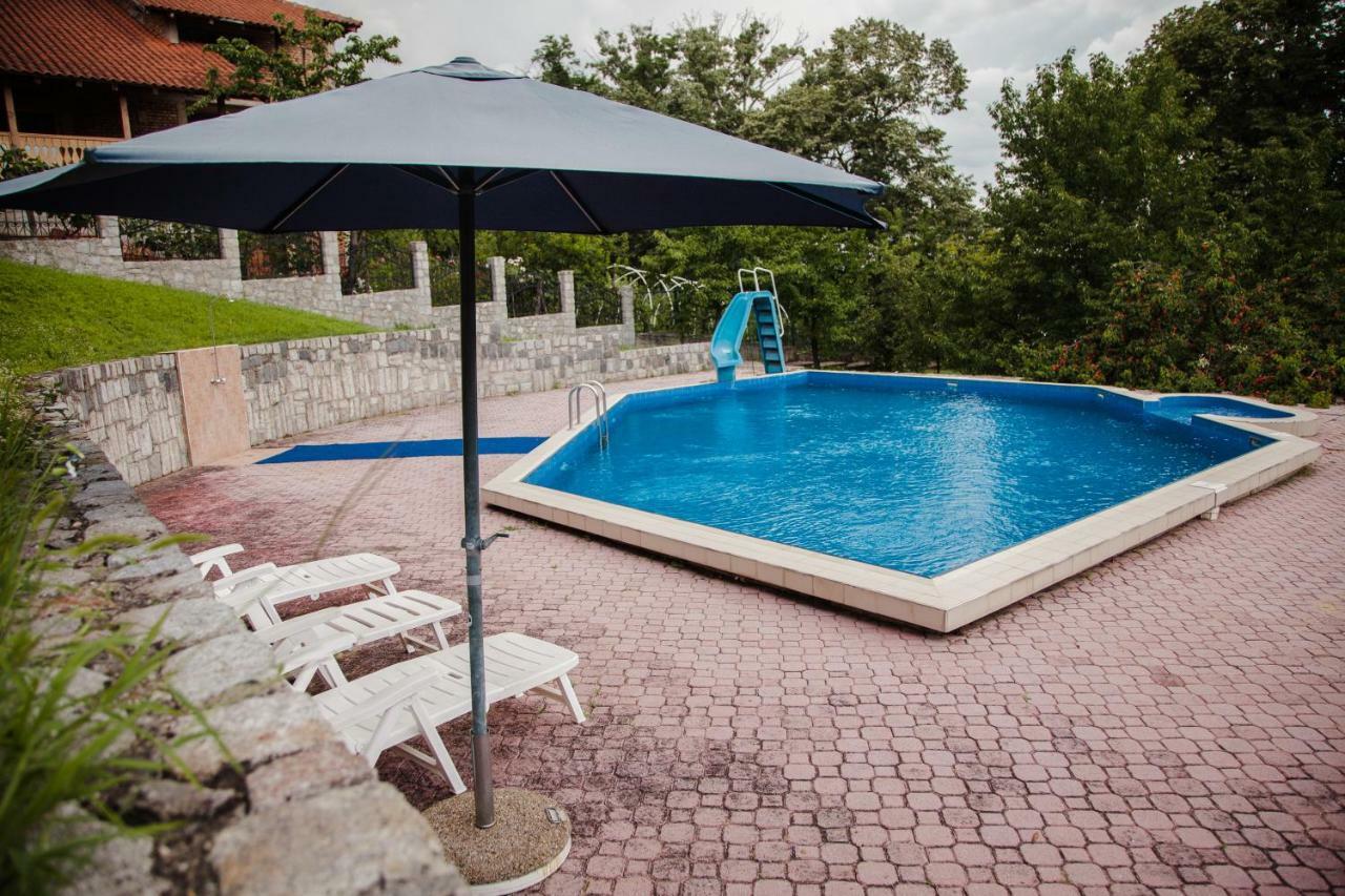 Вилла Exclusive House Legacy Смедерево Экстерьер фото